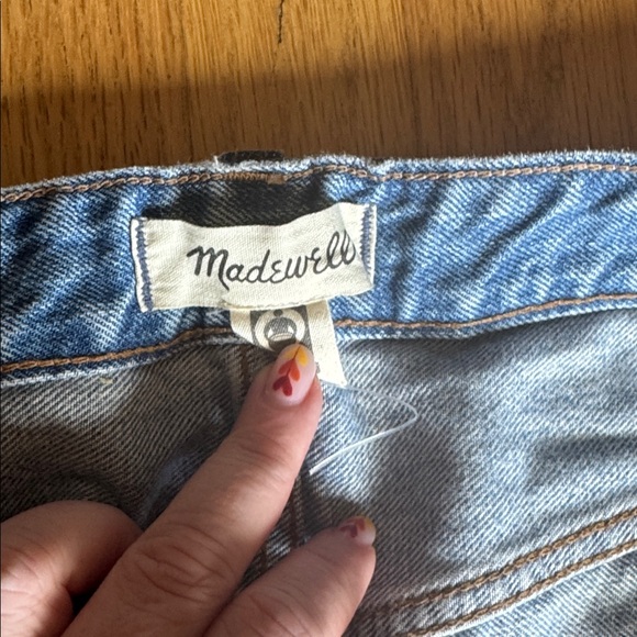 Madewell darted barrel leg Blue Jeans - Picture 2 of 4